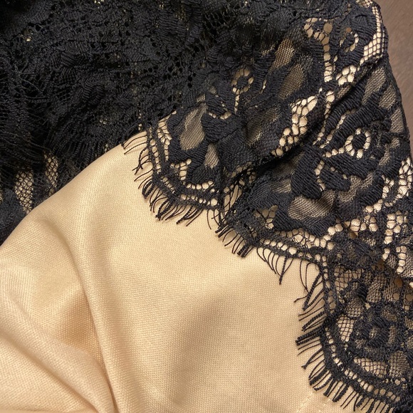 TOBI Dress - Picture 4 of 6